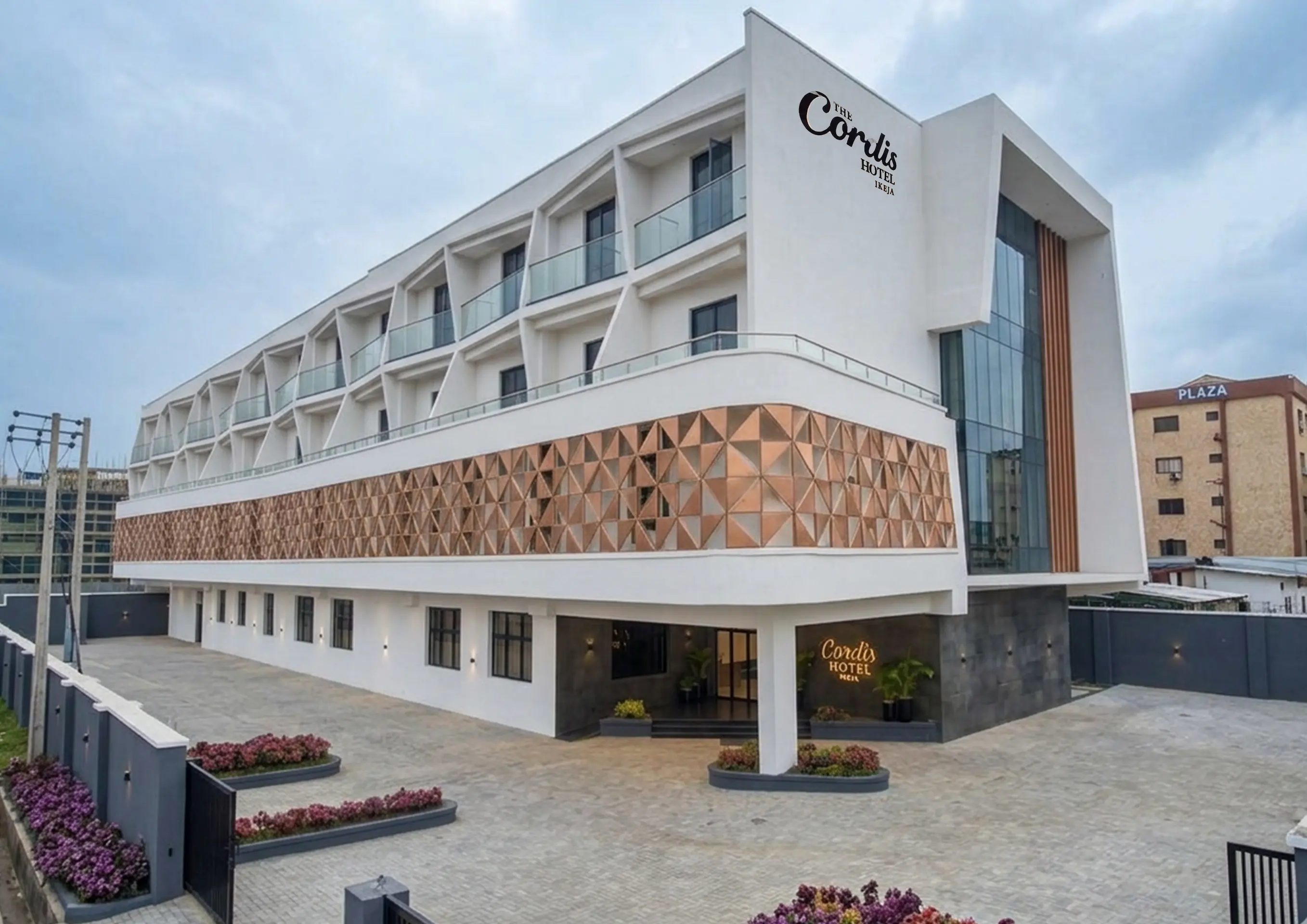 The Cordis Hotel Ikeja - 4-star hotel in Ikeja, Lagos near corporate offices and shopping centers